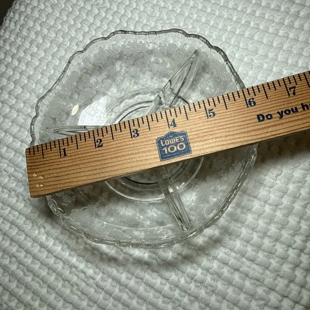 Vtg Cambridge Rose Point Etched Glass Divided Dish/Relish Dish W/ Scalloped Edge